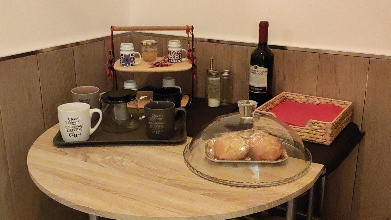Appartement Napuletanata à Naples Extérieur photo